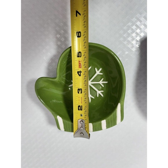 2 Vintage BW Boston Warehouse Christmas Mitten Nesting Serving BOWLS - Picture 9 of 13